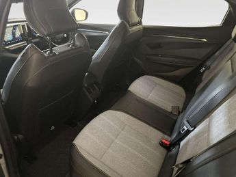 Renault Megane E-Tech 60kWh launch edition Hatchback 5dr Electric Auto (220 ps)