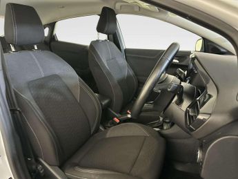 Ford Puma 1.0T EcoBoost MHEV Titanium SUV 5dr Petrol Hybrid DCT Euro 6 (s/