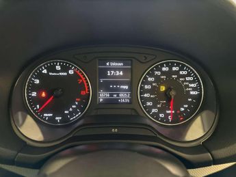 Audi Q2 1.5 TFSI CoD 35 Technik SUV 5dr Petrol S Tronic Euro 6 (s/s) (15
