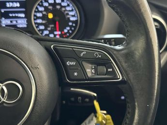 Audi Q2 1.5 TFSI CoD 35 Technik SUV 5dr Petrol S Tronic Euro 6 (s/s) (15