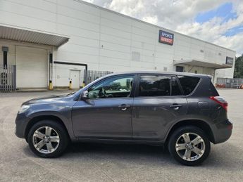 Toyota RAV4 2.2 D-CAT XT-R Auto 4WD Euro 5 5dr