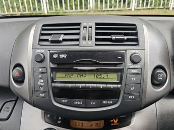 Toyota RAV4 2.2 D-CAT XT-R Auto 4WD Euro 5 5dr