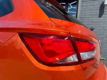 SEAT LEON 1.6 TDI SE Dynamic ST 5dr Diesel DSG Euro 6 (s/s) (115 ps) **FIN