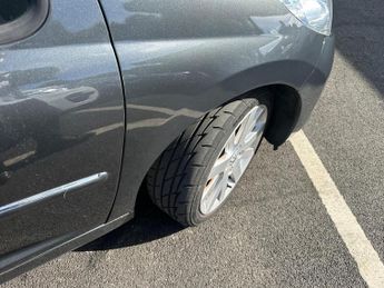 Peugeot 207 1.6 HDi Allure Euro 5 5dr
