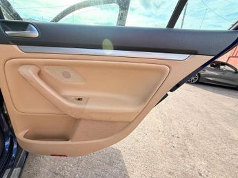 Volkswagen Golf 2.0 FSI GT 4Motion 5dr