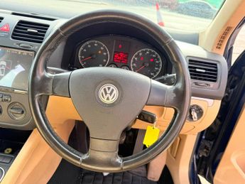 Volkswagen Golf 2.0 FSI GT 4Motion 5dr