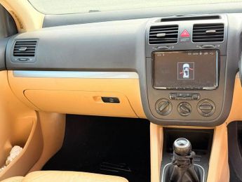 Volkswagen Golf 2.0 FSI GT 4Motion 5dr