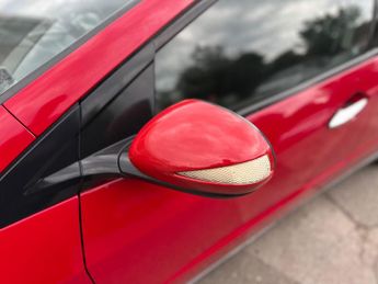 Honda Civic 1.8 i-VTEC Sport i-Shift 5dr