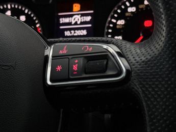 Audi Q3 1.4 TFSI CoD S line Edition S Tronic Euro 6 (s/s) 5dr