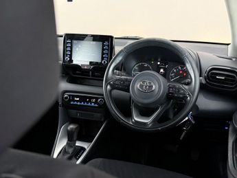Toyota Yaris 1.5 VVT-h Icon E-CVT Euro 6 (s/s) 5dr