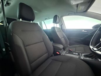 Volkswagen Golf 2.0 TDI Match Edition DSG Euro 6 (s/s) 5dr