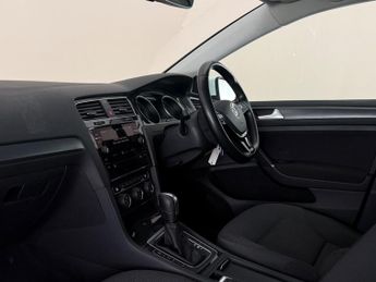 Volkswagen Golf 2.0 TDI Match Edition DSG Euro 6 (s/s) 5dr