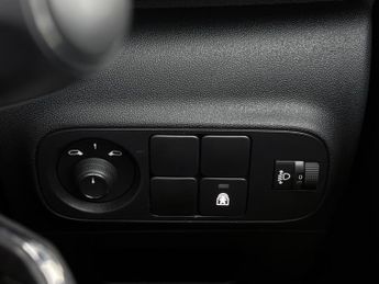 Citroen C3 1.2 PureTech C-Series Edition EAT6 Euro 6 (s/s) 5dr