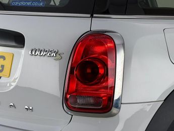 MINI Countryman 1.5 10kWh Cooper SE Classic Auto ALL4 Euro 6 (s/s) 5dr