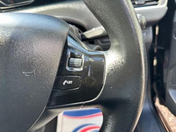 Peugeot 208 1.0 VTi PureTech Active Euro 5 5dr