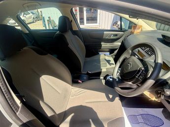 Citroen C4 1.6i 16V SX 5dr