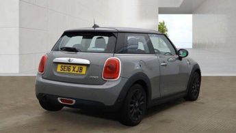 MINI Hatch 1.5 Cooper Auto Euro 6 (s/s) 3dr