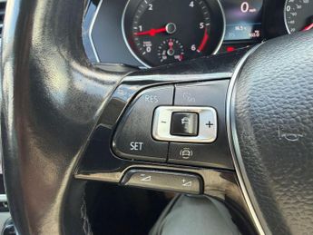 Volkswagen Passat 2.0 TDI SE Business Euro 6 (s/s) 4dr