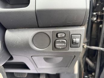 Toyota Yaris 1.33 Dual VVT-i TR MultiMode Euro 4 (s/s) 5dr