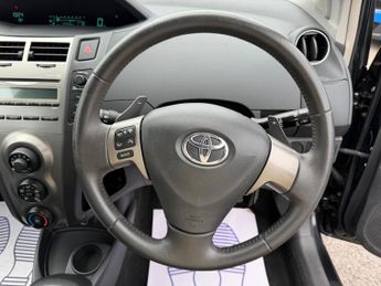 Toyota Yaris 1.33 Dual VVT-i TR MultiMode Euro 4 (s/s) 5dr