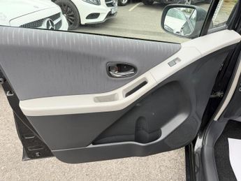 Toyota Yaris 1.33 Dual VVT-i TR MultiMode Euro 4 (s/s) 5dr