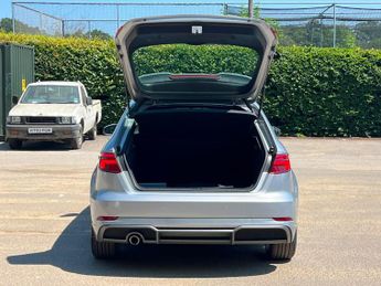 Audi A3 1.6 TDI S line Sportback S Tronic Euro 6 (s/s) 5dr