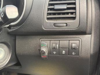 Kia Venga 1.6 2 Auto Euro 5 5dr