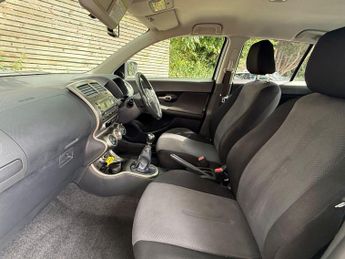 TOYOTA URBAN CRUISER 1.4 D-4D SUV 5dr Diesel Manual 4WD Euro 5 (90 ps) 12 MONTHS AA, 