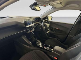 Peugeot E-2008 50kWh Active Premium SUV 5dr Electric Auto (136 ps)