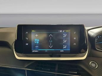 Peugeot E-2008 50kWh Active Premium SUV 5dr Electric Auto (136 ps)