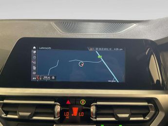 BMW 3 Series 2.0 320i SE Saloon 4dr Petrol Auto Euro 6 (s/s) (184 ps)