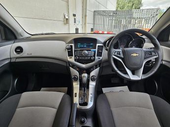 Chevrolet Cruze 1.8 LT Auto Euro 5 4dr