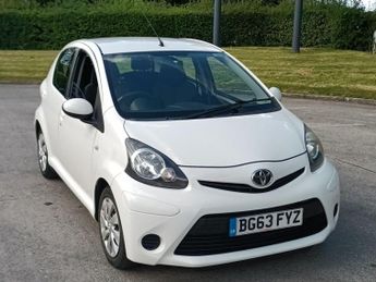Toyota AYGO 1.0 VVT-i Active Plus Euro 5 5dr