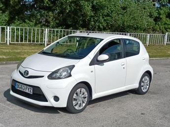 Toyota AYGO 1.0 VVT-i Active Plus Euro 5 5dr