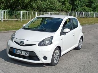 Toyota AYGO 1.0 VVT-i Active Plus Euro 5 5dr