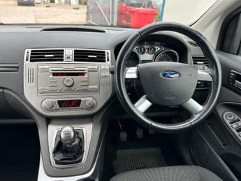 Ford Kuga 2.0 TDCi Zetec 2WD Euro 5 5dr