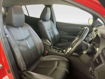 Nissan Leaf 39kWh Tekna Hatchback 5dr Electric Auto (150 ps)