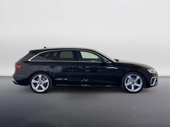 Audi A4 Avant 2.0 TDI 40 S line Estate 5dr Diesel S Tronic quattro Euro 6 (s/s