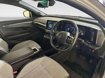 Renault Megane E-Tech 60kWh launch edition Hatchback 5dr Electric Auto (220 ps)