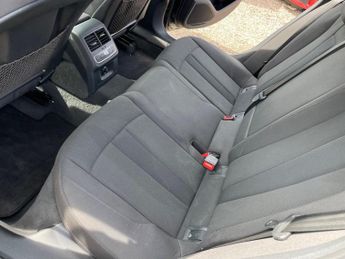 Audi A4 Avant 2.0 TDI ultra Sport S Tronic Euro 6 (s/s) 5dr
