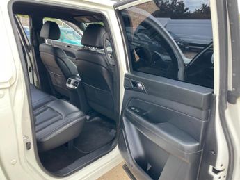 SsangYong Musso 2.2D Saracen Auto 4WD Euro 6 4dr