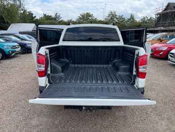 SsangYong Musso 2.2D Saracen Auto 4WD Euro 6 4dr