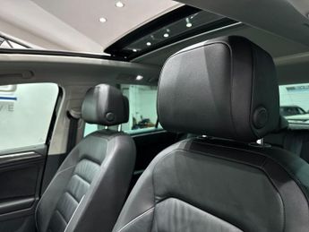 Volkswagen Tiguan 2.0 TSI SEL DSG 4Motion Euro 6 (s/s) 5dr