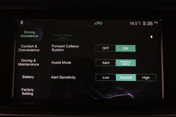 MG MG5 61.1kWh Excite Long Range Auto 5dr