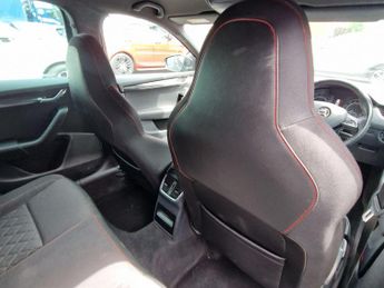 Skoda Octavia 2.0 TSI vRS DSG Euro 6 (s/s) 5dr