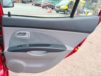 Kia Picanto 1.1 LX 5dr