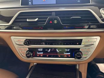 BMW 7 Series 3.0 740i M Sport Saloon 4dr Petrol Auto Euro 6 (s/s) (340 ps)