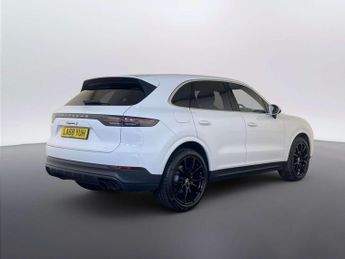 Porsche Cayenne 2.9T V6 S SUV 5dr Petrol TiptronicS 4WD Euro 6 (s/s) (440 ps)