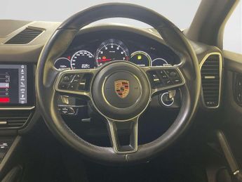 Porsche Cayenne 2.9T V6 S SUV 5dr Petrol TiptronicS 4WD Euro 6 (s/s) (440 ps)
