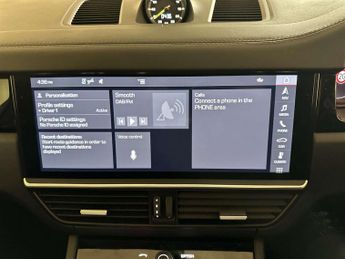 Porsche Cayenne 4.0 V8 E-Hybrid 14.1kWh Turbo S SUV 5dr Petrol Plug-in Hybrid Ti